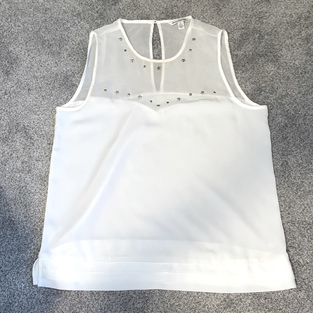 American Eagle white top with stars